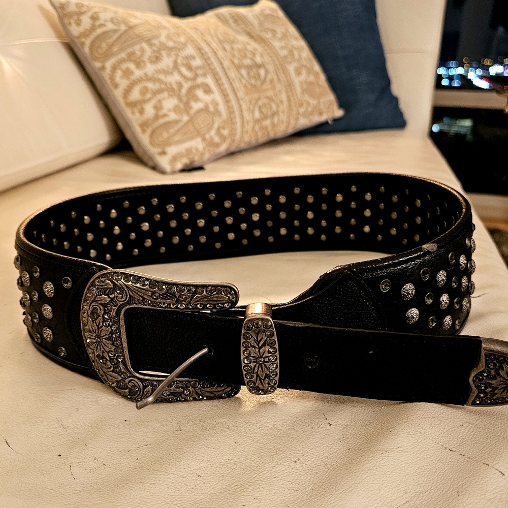 Studded Wide Black Belt. Country Western Flair